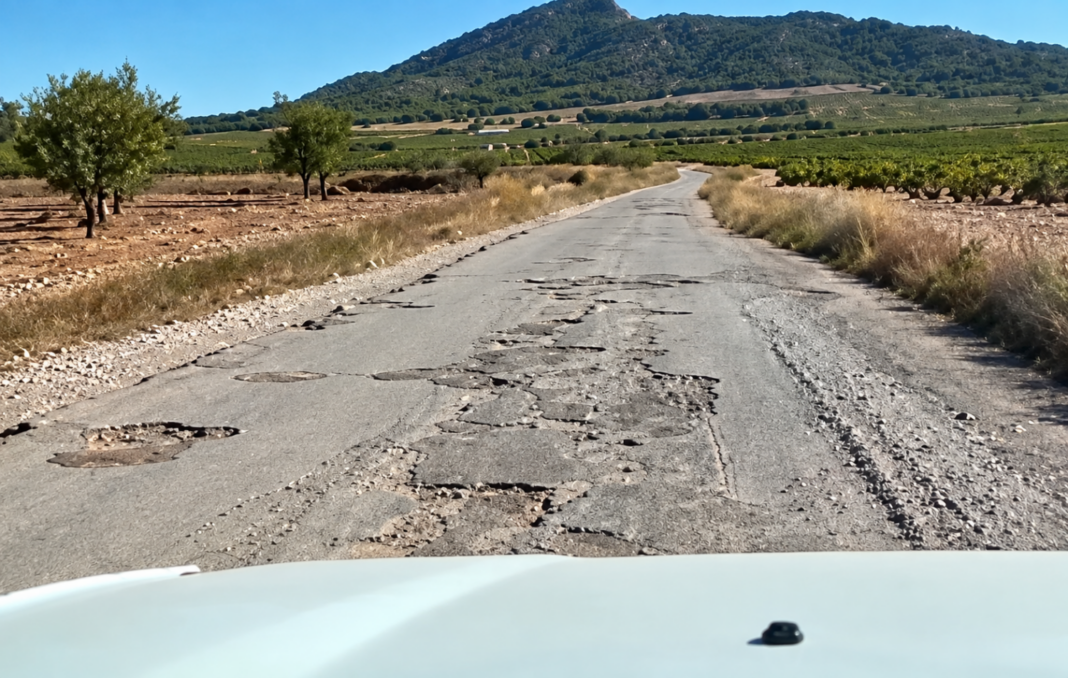 la carretera de Fuente Álamo